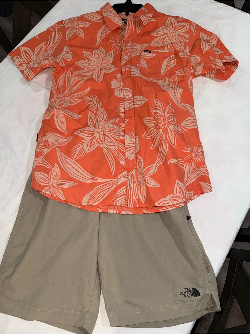 🌴 Men’s 2-Piece Tropical Summer Outfit Bundle